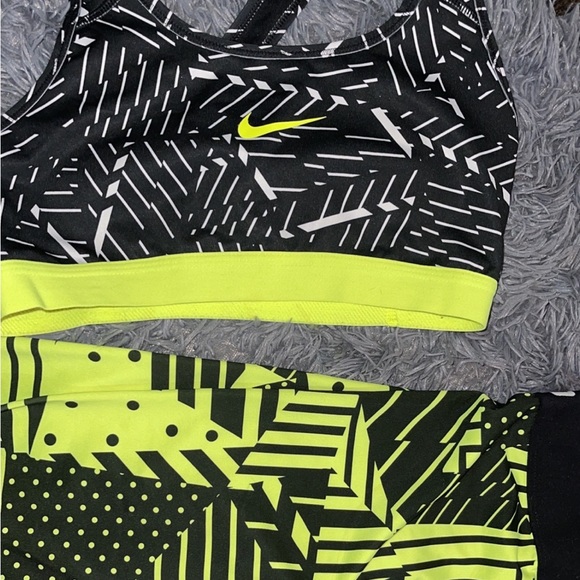 Woman’s Nike Pro Active wear set size M - Picture 4 of 4